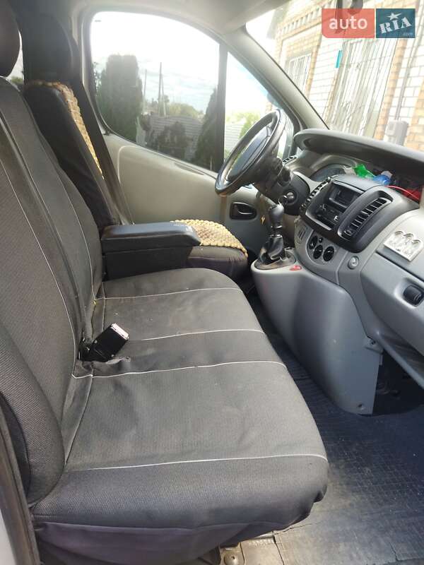 Фото Renault Trafic з оголошення AUTO.RIA