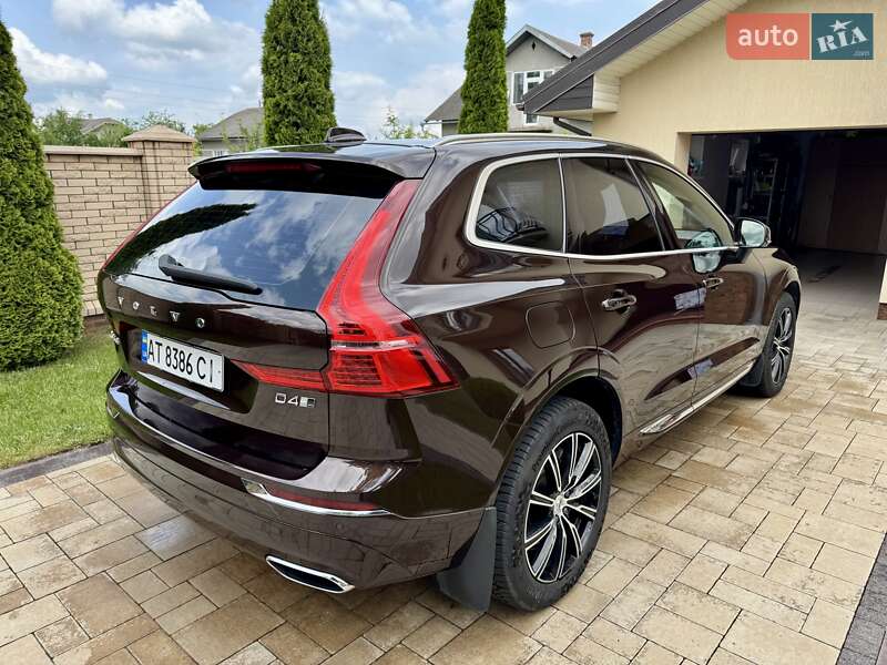 Фото Volvo XC60 з оголошення AUTO.RIA