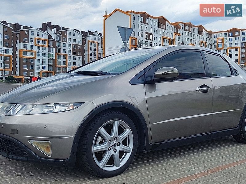 Фото Honda Civic з оголошення AUTO.RIA