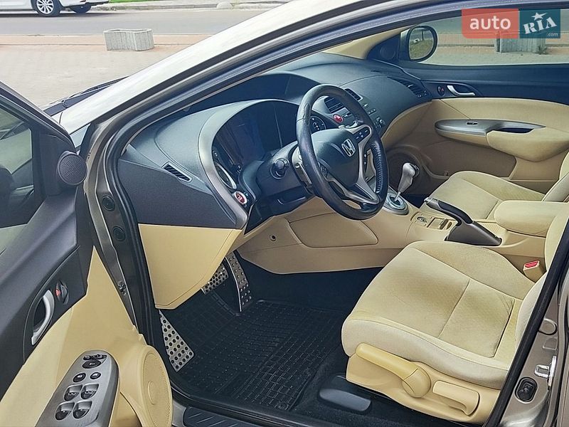 Фото Honda Civic з оголошення AUTO.RIA