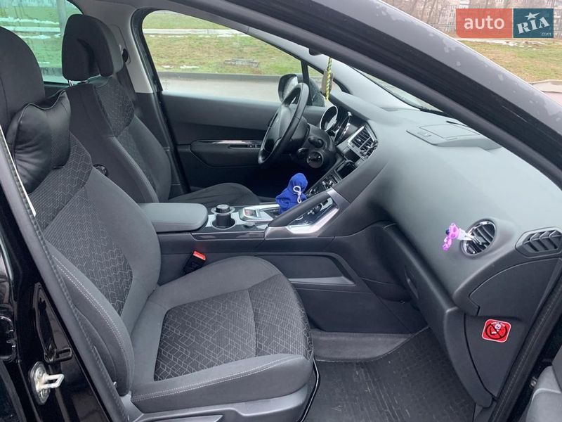 Фото Peugeot 3008 з оголошення AUTO.RIA