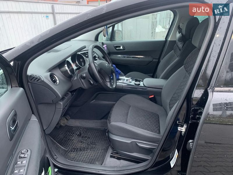 Фото Peugeot 3008 з оголошення AUTO.RIA