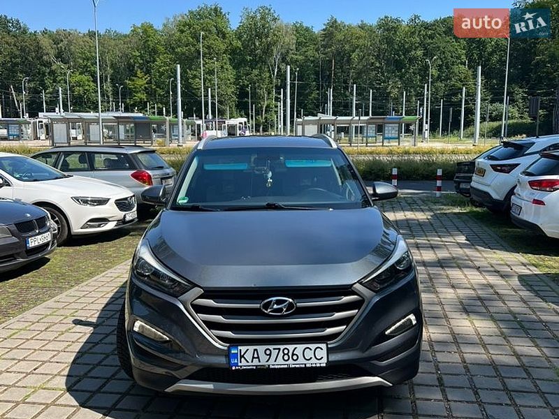 Фото Hyundai Tucson з оголошення AUTO.RIA