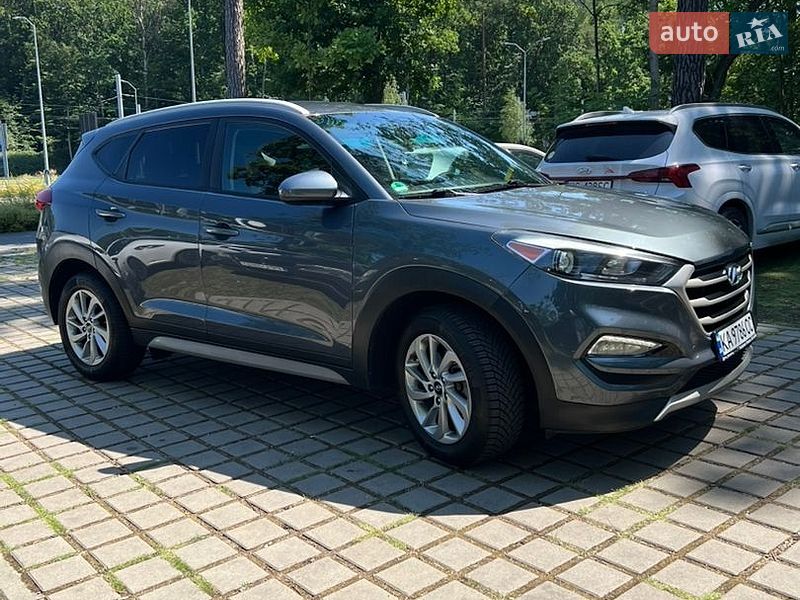 Фото Hyundai Tucson з оголошення AUTO.RIA