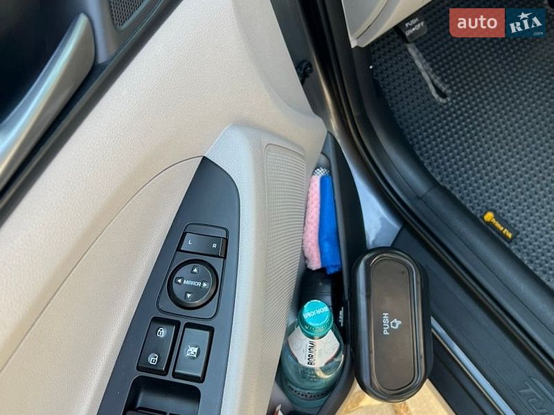 Фото Hyundai Tucson з оголошення AUTO.RIA