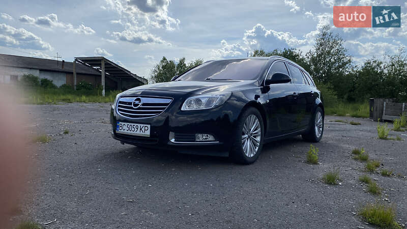 Фото Opel Insignia з оголошення AUTO.RIA
