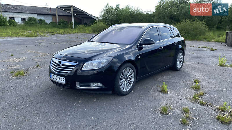 Фото Opel Insignia з оголошення AUTO.RIA