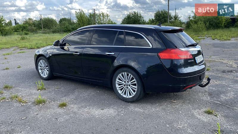 Фото Opel Insignia з оголошення AUTO.RIA