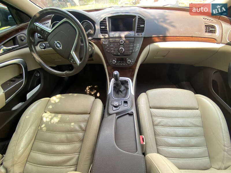 Фото Opel Insignia з оголошення AUTO.RIA
