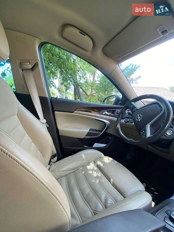 Фото Opel Insignia з оголошення AUTO.RIA