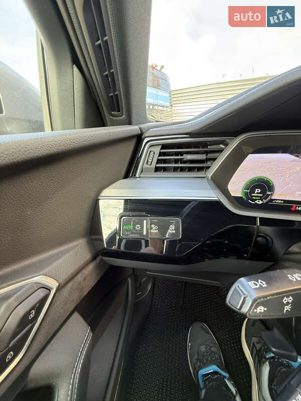 Фото Audi e-tron Sportback з оголошення AUTO.RIA