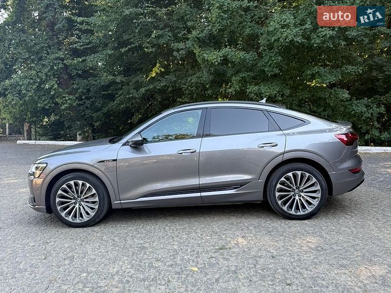 Фото Audi e-tron Sportback з оголошення AUTO.RIA