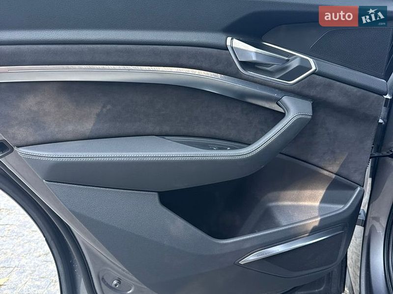 Фото Audi e-tron Sportback з оголошення AUTO.RIA