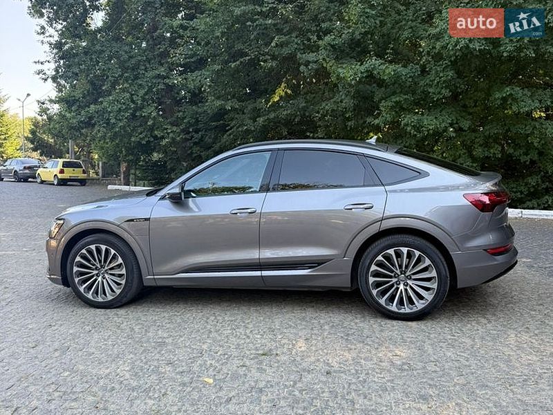 Фото Audi e-tron Sportback з оголошення AUTO.RIA
