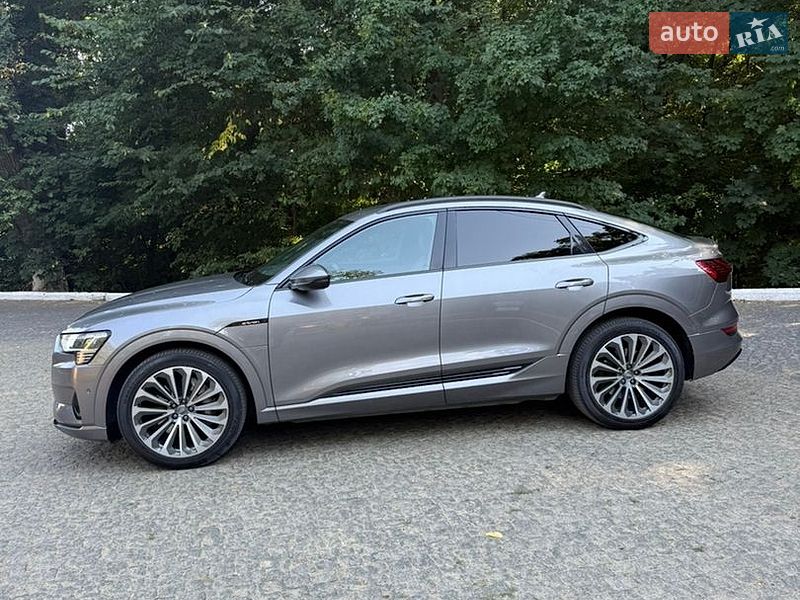 Фото Audi e-tron Sportback з оголошення AUTO.RIA
