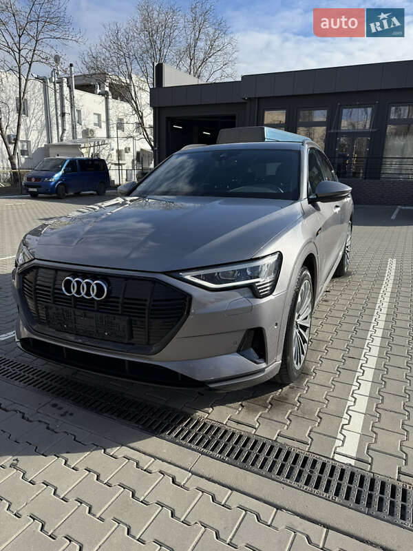 Фото Audi e-tron Sportback з оголошення AUTO.RIA
