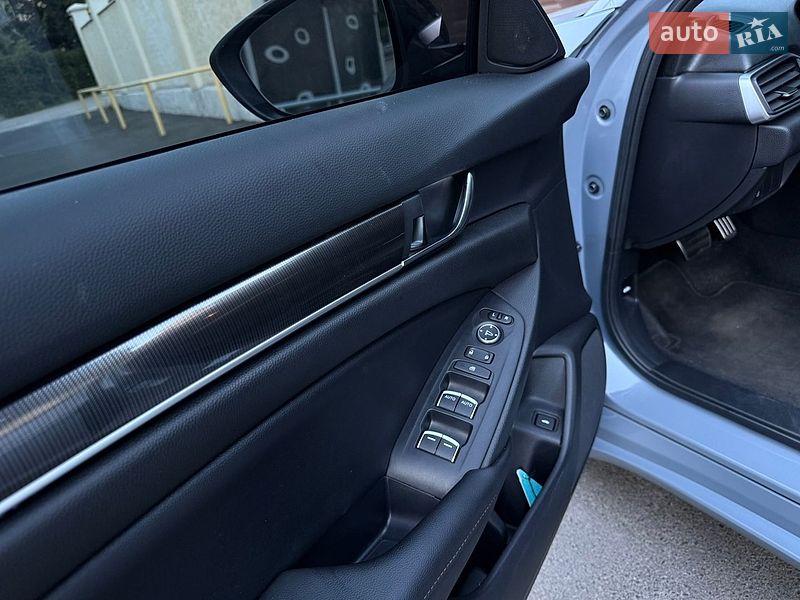 Фото Honda Accord з оголошення AUTO.RIA