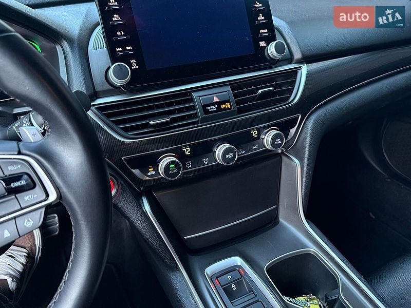 Фото Honda Accord з оголошення AUTO.RIA