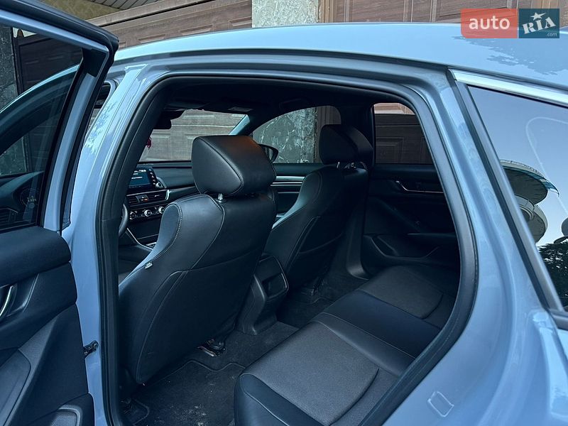Фото Honda Accord з оголошення AUTO.RIA
