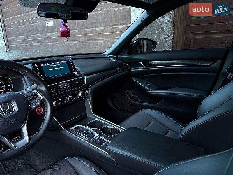 Фото Honda Accord з оголошення AUTO.RIA