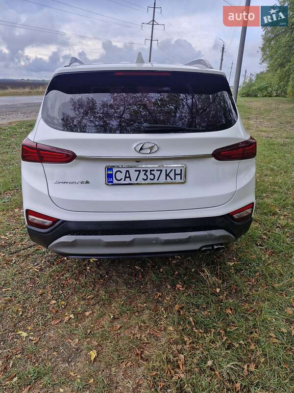Фото Hyundai Santa FE з оголошення AUTO.RIA
