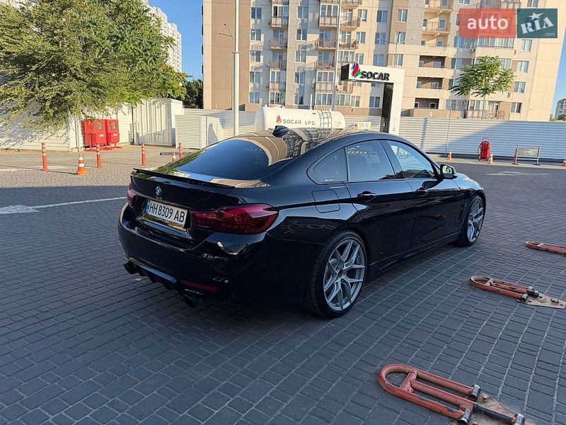 Фото BMW 4 Series з оголошення AUTO.RIA