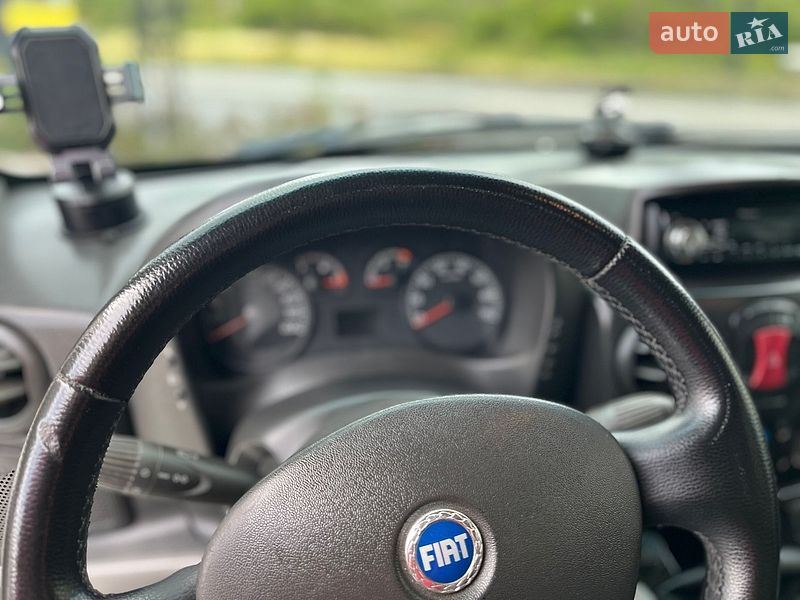Фото Fiat Doblo з оголошення AUTO.RIA