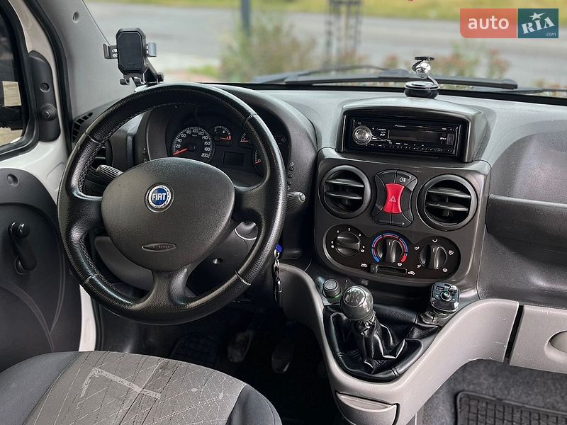 Фото Fiat Doblo з оголошення AUTO.RIA