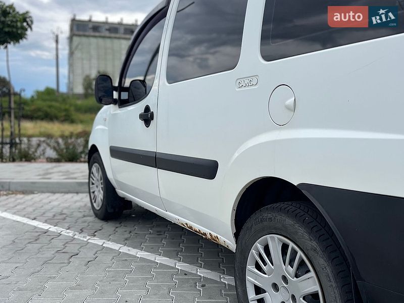 Фото Fiat Doblo з оголошення AUTO.RIA