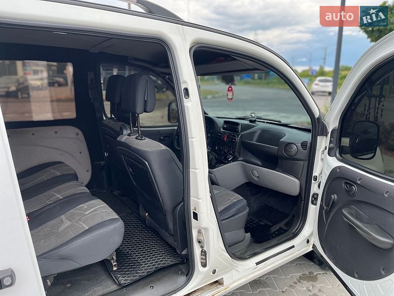 Фото Fiat Doblo з оголошення AUTO.RIA
