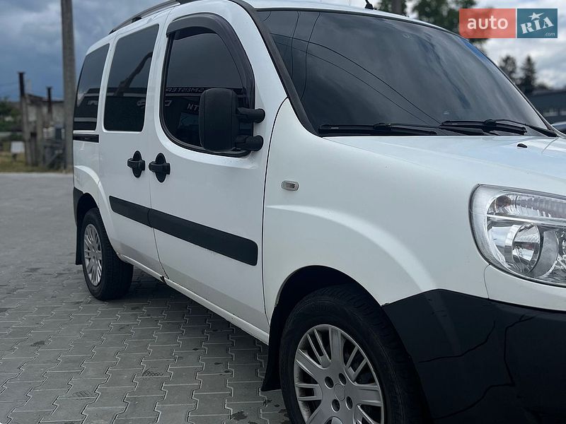 Фото Fiat Doblo з оголошення AUTO.RIA