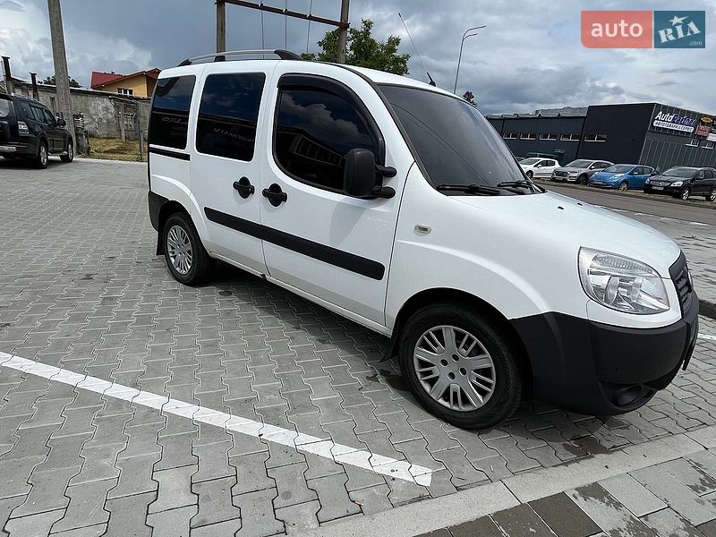 Фото Fiat Doblo з оголошення AUTO.RIA