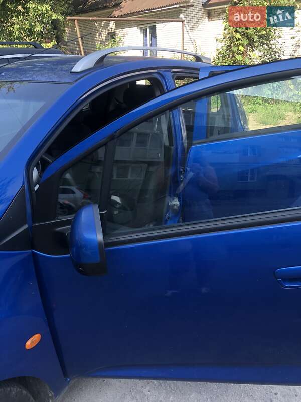 Фото Chevrolet Spark з оголошення AUTO.RIA