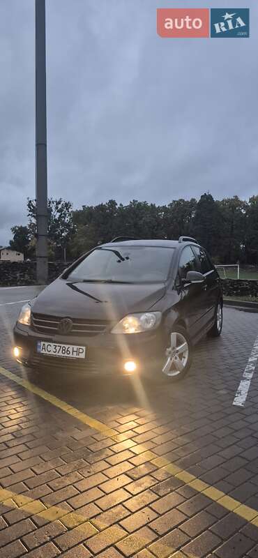 Фото Volkswagen Golf Plus з оголошення AUTO.RIA
