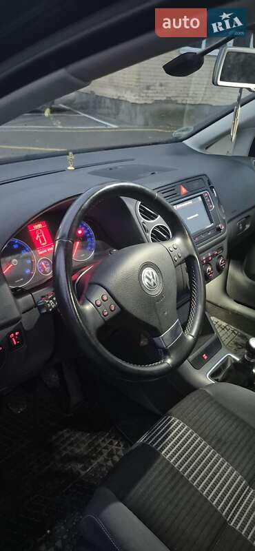 Фото Volkswagen Golf Plus з оголошення AUTO.RIA