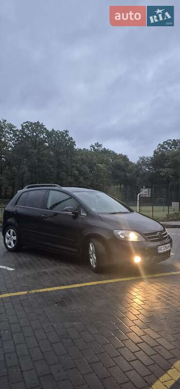 Фото Volkswagen Golf Plus з оголошення AUTO.RIA