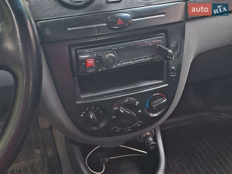 Фото Chevrolet Lacetti з оголошення AUTO.RIA