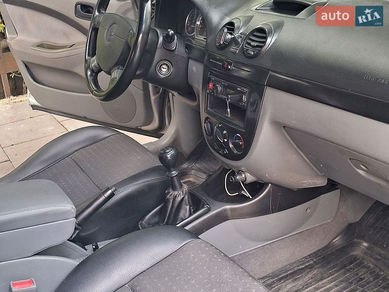 Фото Chevrolet Lacetti з оголошення AUTO.RIA
