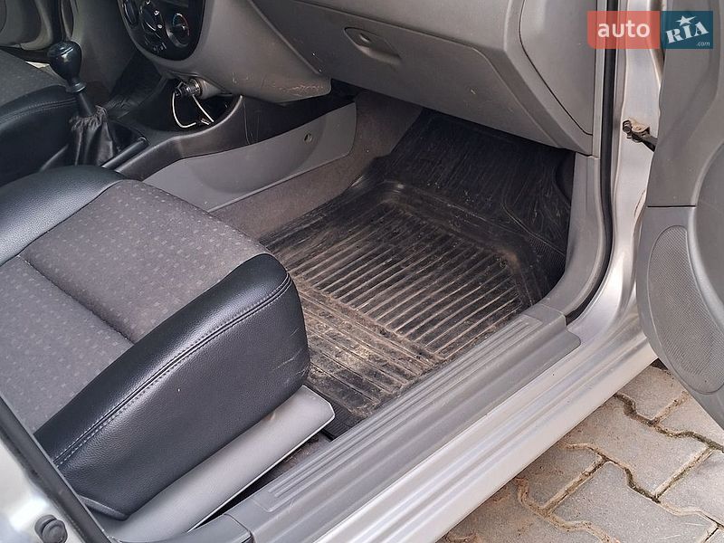 Фото Chevrolet Lacetti з оголошення AUTO.RIA