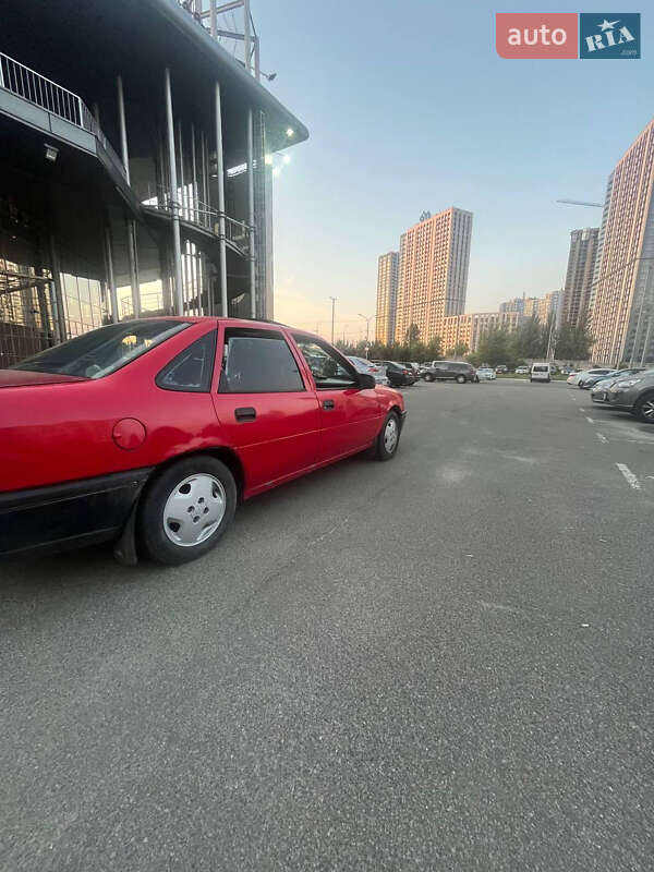 Фото Opel Vectra з оголошення AUTO.RIA