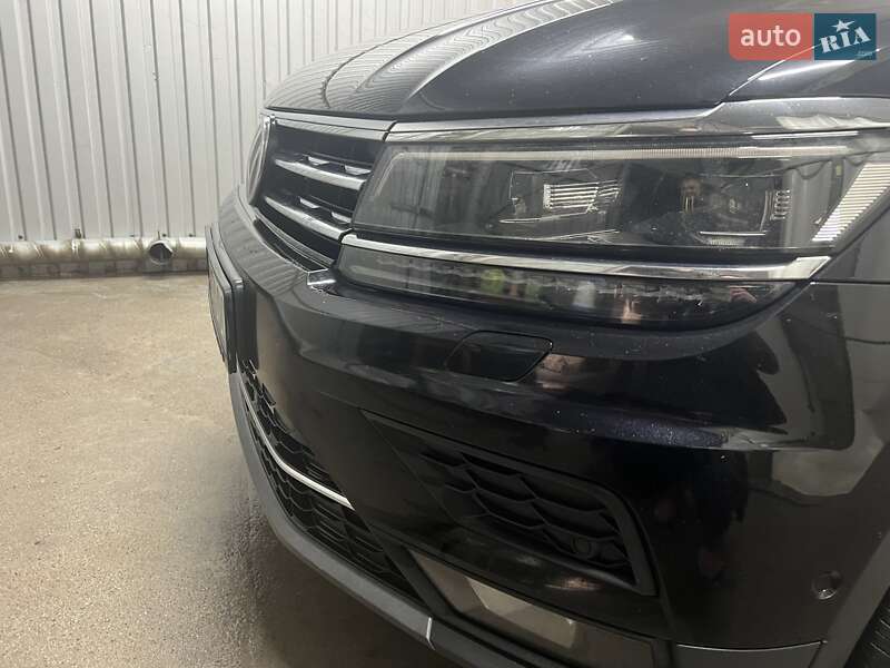 Фото Volkswagen Tiguan з оголошення AUTO.RIA