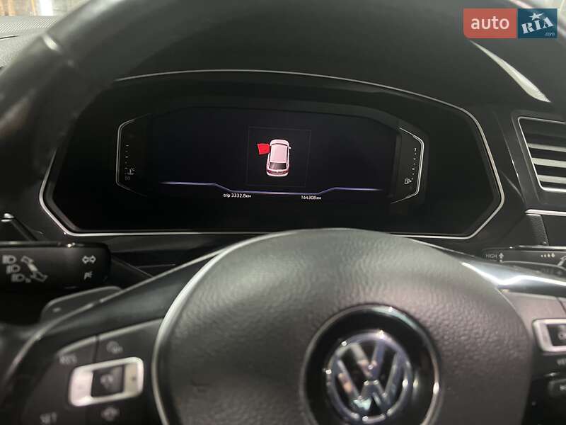 Фото Volkswagen Tiguan з оголошення AUTO.RIA