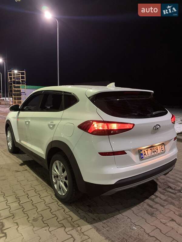 Фото Hyundai Tucson з оголошення AUTO.RIA
