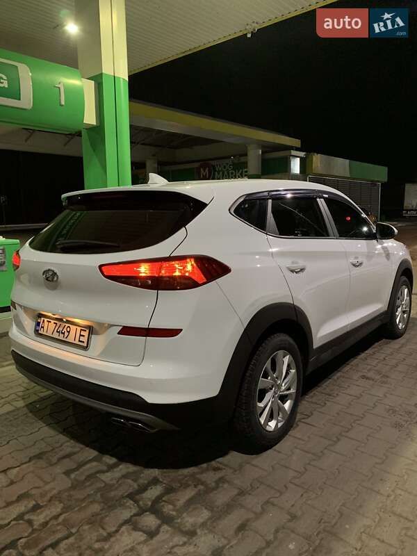 Фото Hyundai Tucson з оголошення AUTO.RIA