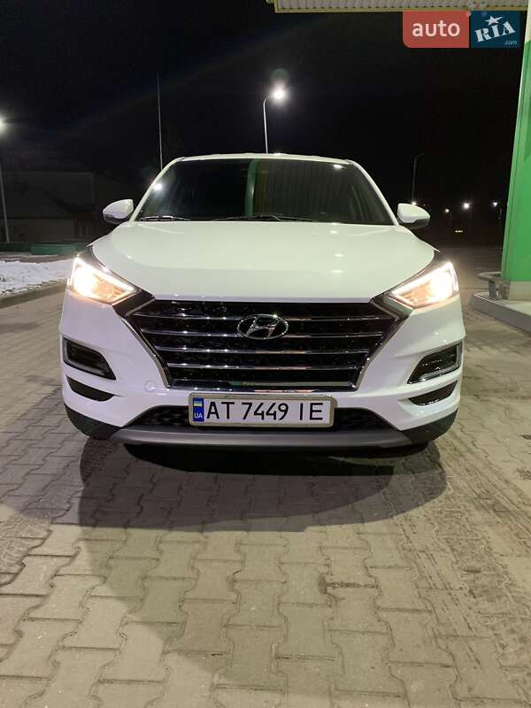Фото Hyundai Tucson з оголошення AUTO.RIA