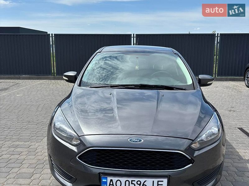 Фото Ford Focus з оголошення AUTO.RIA