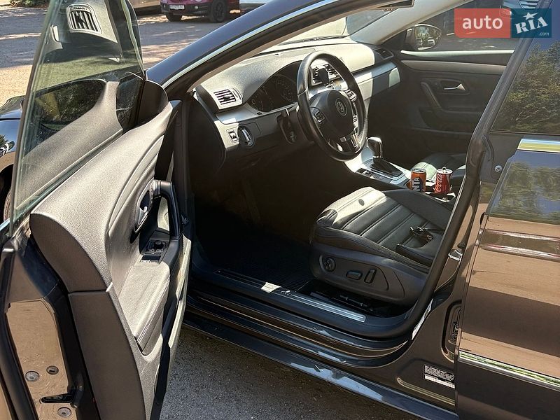 Фото Volkswagen CC / Passat CC з оголошення AUTO.RIA