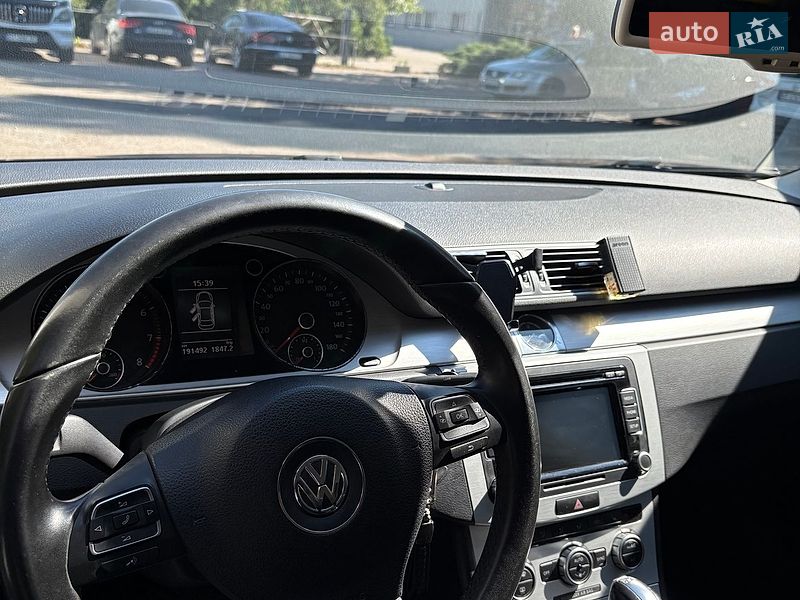 Фото Volkswagen CC / Passat CC з оголошення AUTO.RIA