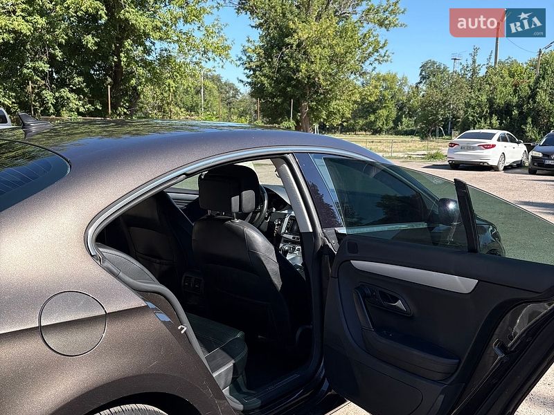 Фото Volkswagen CC / Passat CC з оголошення AUTO.RIA