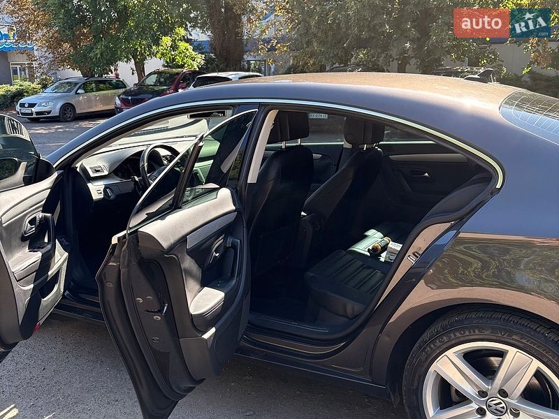 Фото Volkswagen CC / Passat CC з оголошення AUTO.RIA